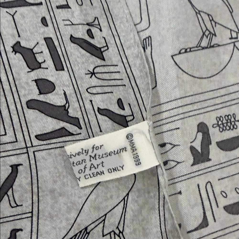 Metropolitan Museum of Art Egyptian Hieroglyph Silk Scarf 21x21 Gray Vintage